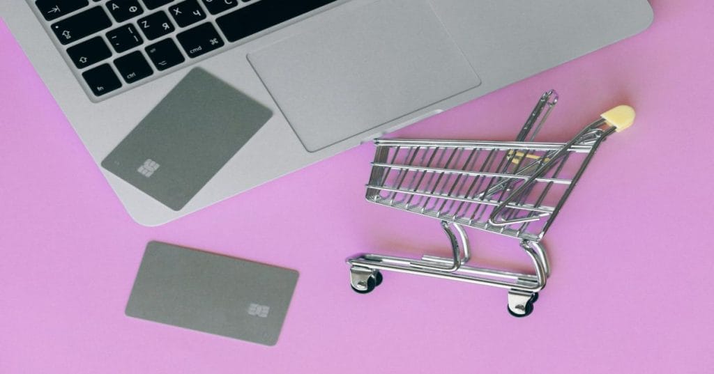 Aprenda a criar e otimizar uma página de produto individual no WordPress com WooCommerce. Guia completo para configurar seus produtos, incluindo variações e SEO.