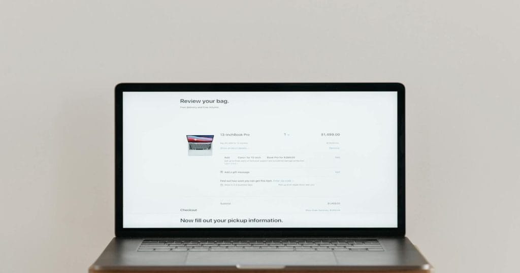 Descubra como construir e integrar sistemas em sites versáteis com WordPress e WooCommerce. Aprenda sobre plugins, APIs e customizações para uma plataforma robusta.