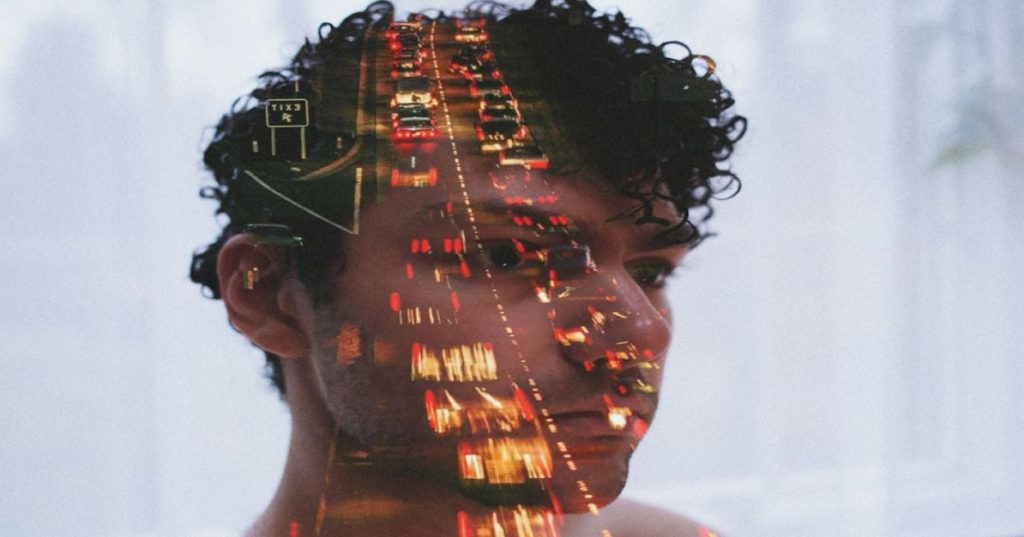 Descubra as vantagens reais da IA na contabilidade. Com base na minha experiência programando automações, veja como a eficiência e a escalabilidade impactam escritórios.